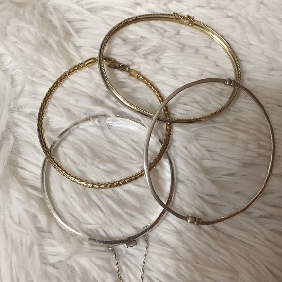 Bracelets - Picture 2 of 4